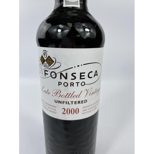 194 - A bottle of Fonseca late bottled vintage unfiltered 2000 Port and a cased bottle of Cockburns late b... 