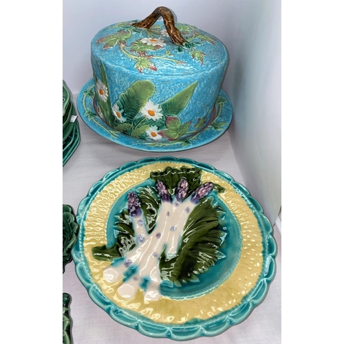 404 - A Minton style Majolica Stilton dish (restored) and a 19th century and later green glaze leaf plates