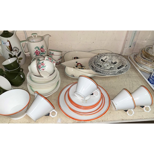 471 - An Art Deco part tea set with orange borders, 13 pieces approx; an 18 piece Stylecraft part coffee s... 