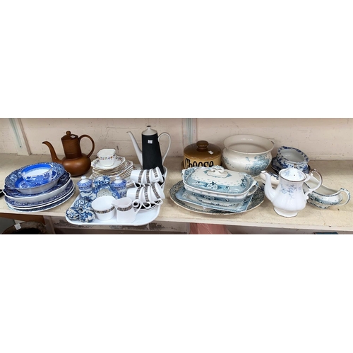 472 - A Copeland china blue & white cup and saucer; similar blue & white china; A 1960's Royal Tuscan Casc... 