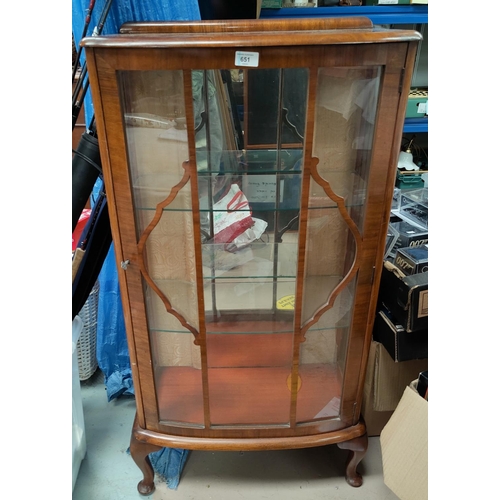 Lot 651       