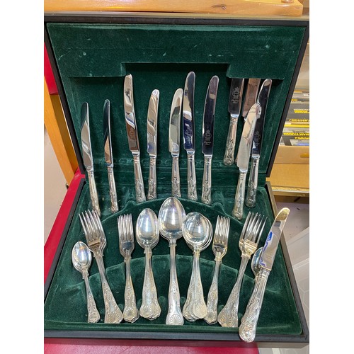 575 - A cased canteen of King's Pattern cutlery and another Japanese set