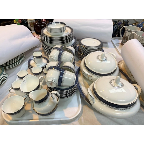 418 - An extensive dinner and tea service by Royal Doulton 