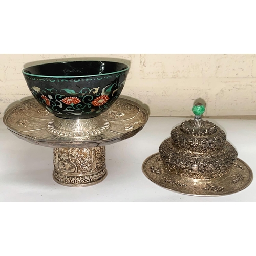 351 - A Chinese famille noir bowl, 6 character mark to base, with associated white metal base and lid, dec... 
