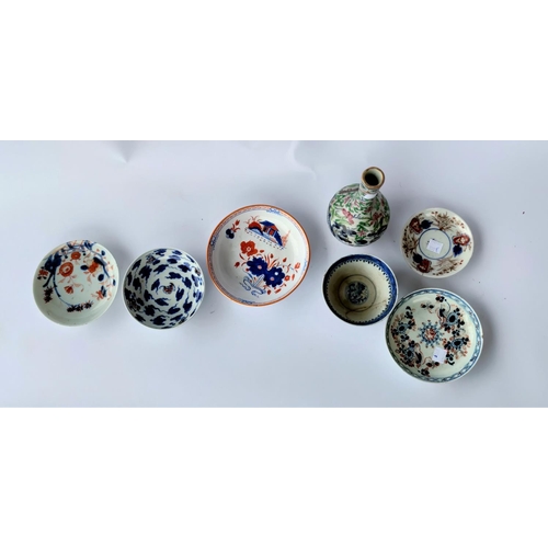 390F - A selection of Chinese dishes & a famille verte vase (some a.f.)(Bat dish with seal mark is good con... 