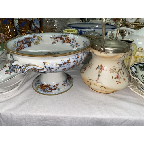 406 - A selection of decorative china