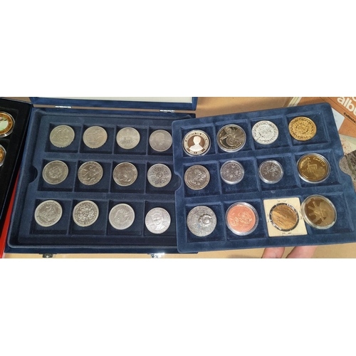 225 - Two collectors cases of crowns and collectable coins and medallions.