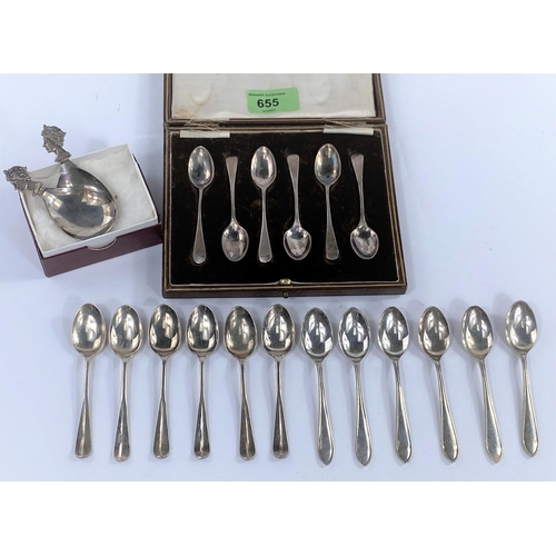 655 - A set of 6 Old English pattern coffee spoons, cased, Sheffield 1923; 2 similar sets, Sheffield 1932 ... 