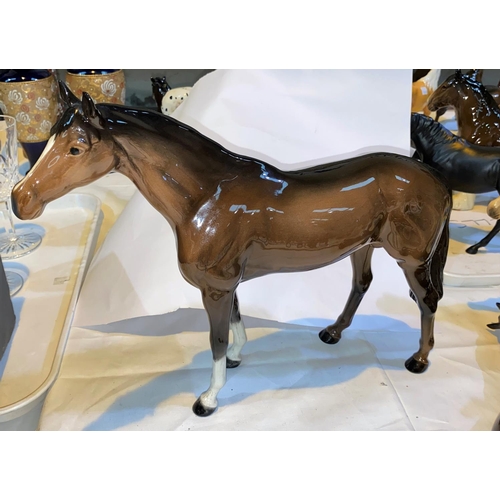 580A - A very large Beswick Racehorse 1564 length 34cm