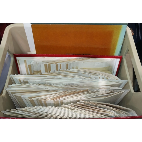 209 - An unsorted quantity of stamps