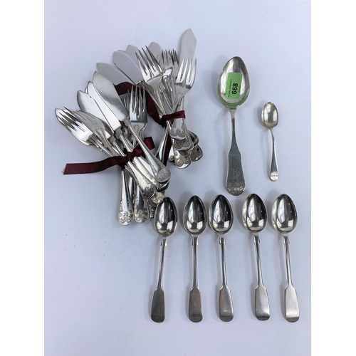 668 - A possibly Greek white metal spoon 1.2oz, five hall marked tea spoons and another smaller spoon 4.3o... 
