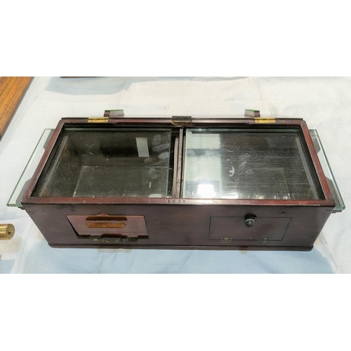 422 - A 19th century Naturalists mahogany cased Live Box with 2 glass chambers, Knight & Sons, Foster Lane... 