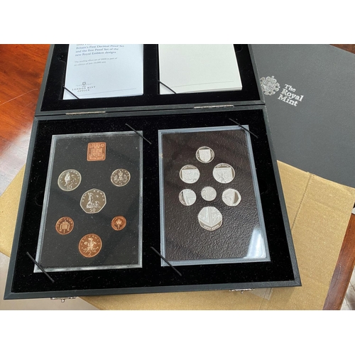 451 - A GB 2008 Royal Shield of Arms silver proof collection, with 1971 Decimal proof set, original case a... 