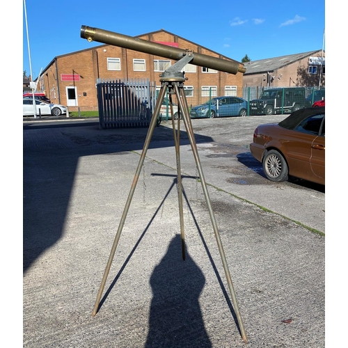 613B - A c.1900 / WWI period cylindrical brass telescope/sighting device, believed to have been used in Fra... 