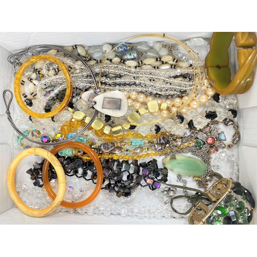 659 - A selection of costume jewellery:  crystal bead and other necklaces; decorative brooches; etc.