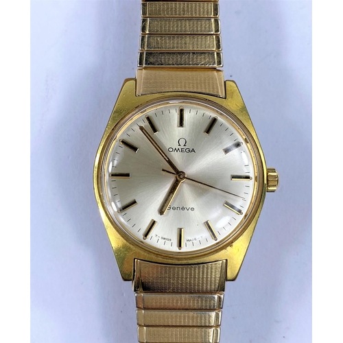 676 - A gent's Omega watch, c 1970, hand wind analogue movement with original FIXO-FLEX strap and Omega cl... 