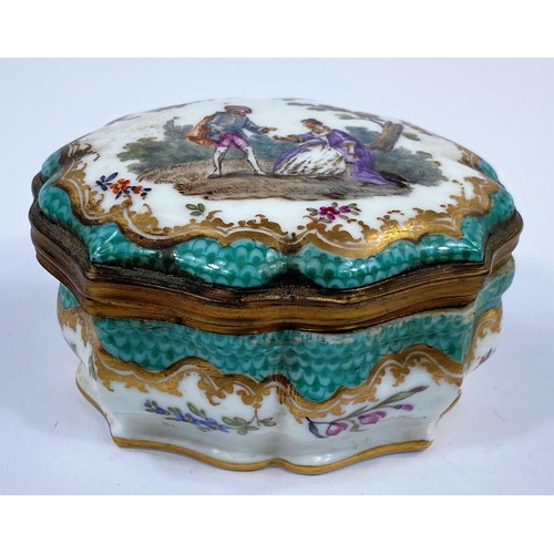 474 - A late Meissen shaped oval trinket box with ormolu mounts depicting an 18th century bower scene, cro... 