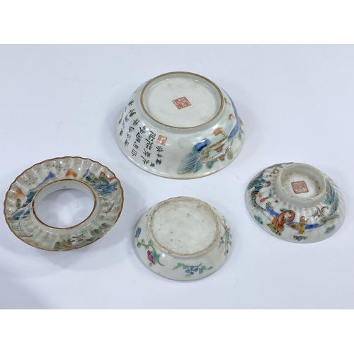 442 - A Selection of small Chinese lids or dishes, two with seal
marks to base (some damage)
