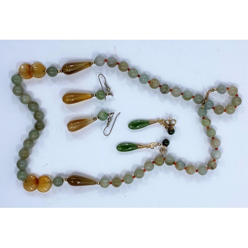 632B - A Jade coloured necklace and earring set, a set of similar earrings