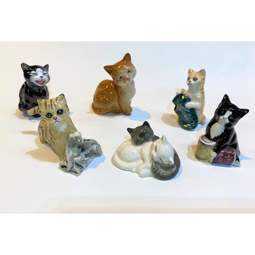 626 - Five Royal Doulton miniature figures of kittens