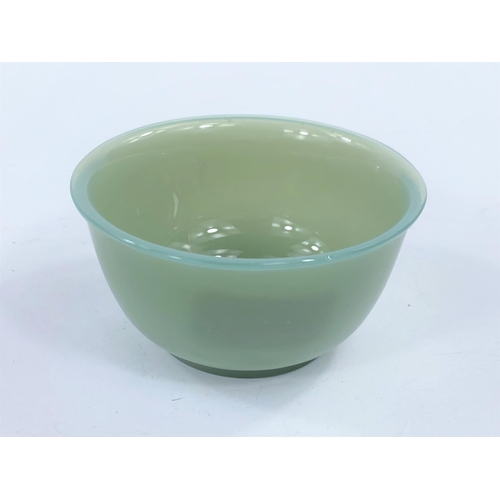 417 - A Chinese jade coloured Peking Glass bowl, diameter 11cm
