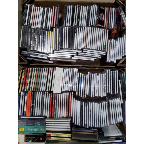 128 - A large collection of classical CDs