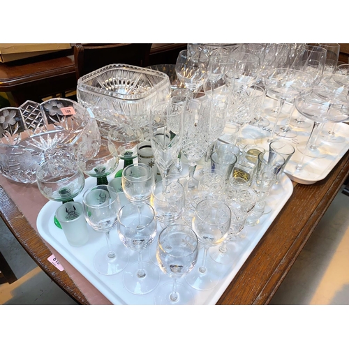 586 - A selection of glassware and drinking glasses