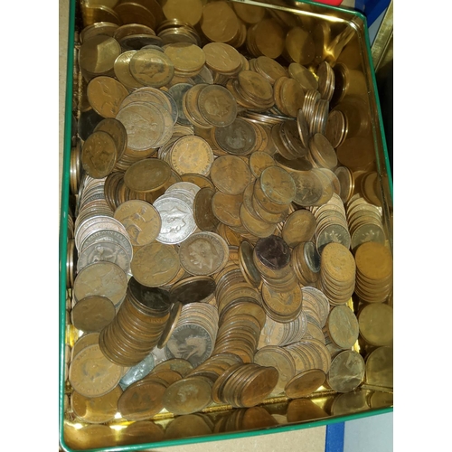 234 - GB:  a quantity of pre-decimal halfpennies and pennies