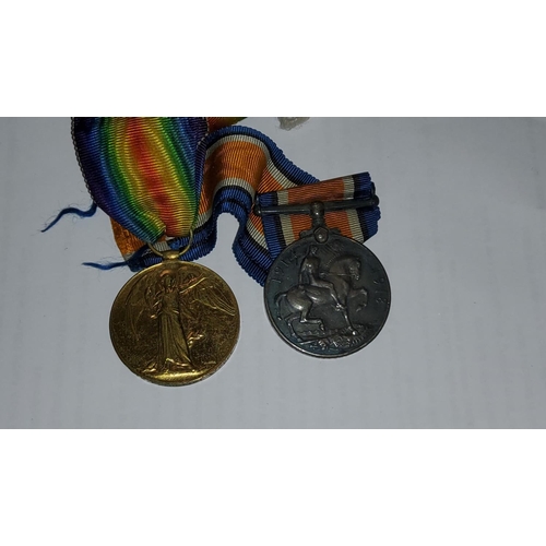 268 - WWI:  pair of medals to 77484 Pte F Austin, L'pool R