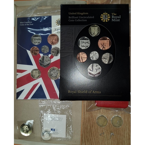 316 - GB:  £1 Piedfort 2003; £2 coin 1996; 2008 & 2012 year sets, mostly in original ... 