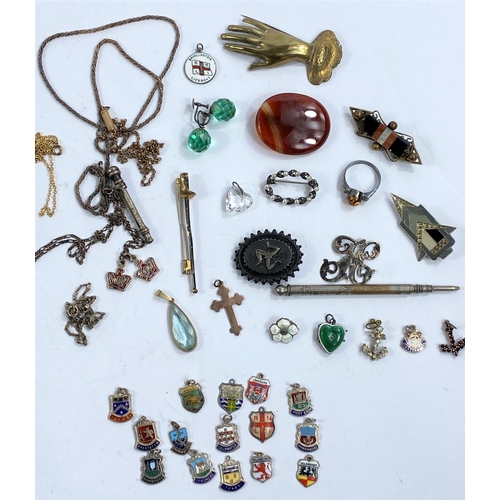 722B - A selection of small costume jewellery, enamel badges etc.