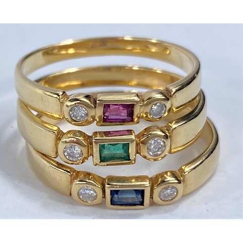 712 - A suite of 3 yellow metal dress rings, stamped '585', each set rectangular sapphire size O/emerald s... 