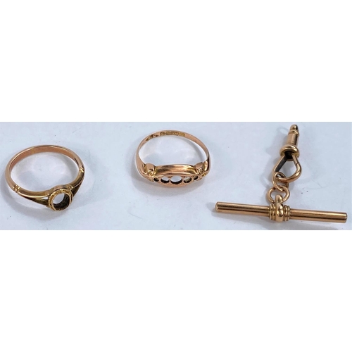 732 - A watch chain clip and bar stamped 9ct; a 9ct hallmarked gold ring size K and a ring stamped 9ct siz... 