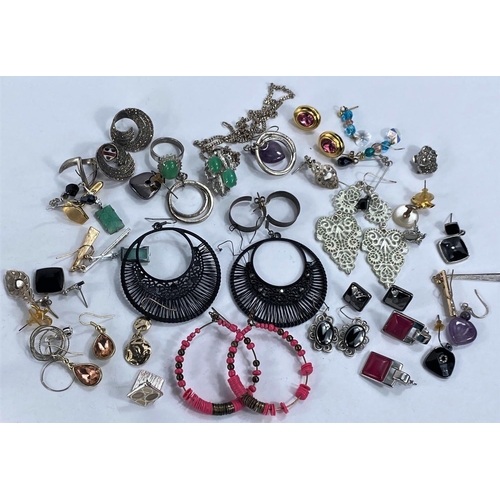 739 - A selection of various earrings, cufflinks etc