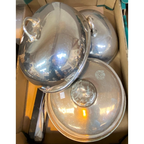 601a - A large selection of silver plate including meat domes etc