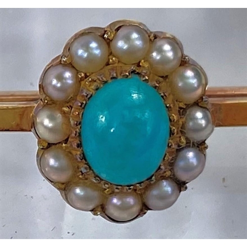 723 - A bar brooch set turquoise and seed pearl, stamped '15ct', 3.8 gm