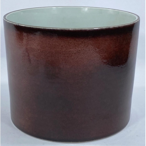 418 - A Chinese porcelain cylindrical brush pot of large size, powdered sang de boeuf glaze, 19cm diameter... 
