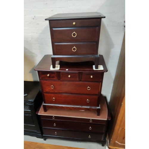 838 - A Stag mahogany 3 height chest of drawers; a similar 6 drawer chest