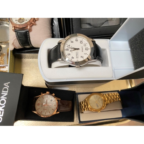 605A - Dulwich and other watches, boxed