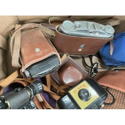 126 - A selection of vintage field glasses, binoculars and cameras etc (6 items)