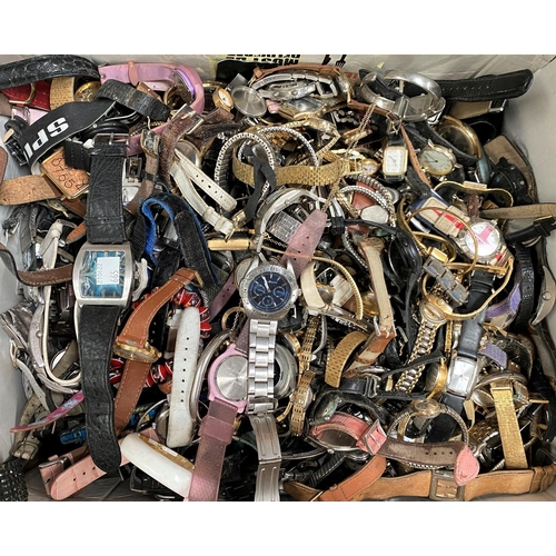 665 - A large quantity of wristwatches for parts or repair (from the estate of a watchmaker)