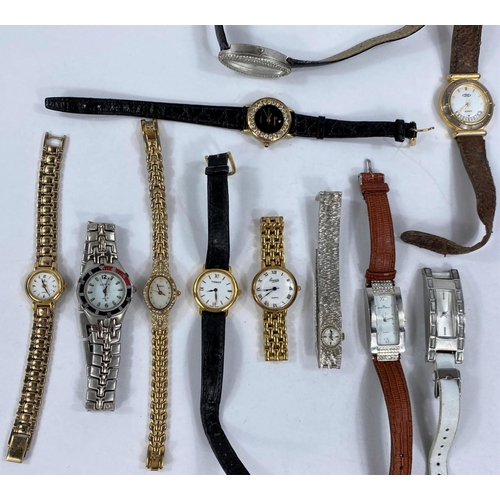 672 - A quantity of ladies vintage fashion watches