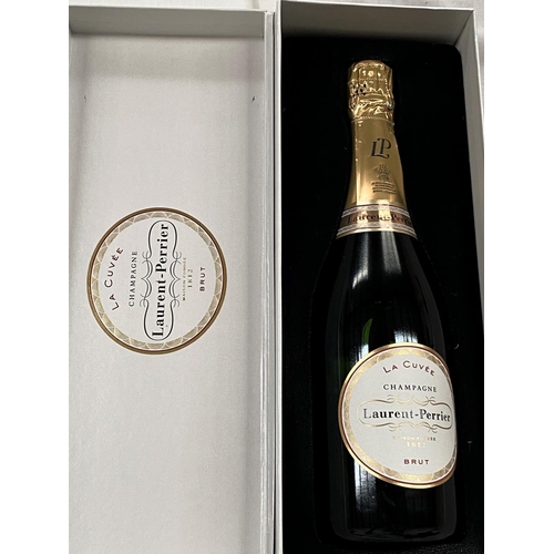 149 - A bottle of Laurent-Perrier La Cuvee Brut, boxed; a bottle of Cordon Rouge champagne by G H Mumm &am... 
