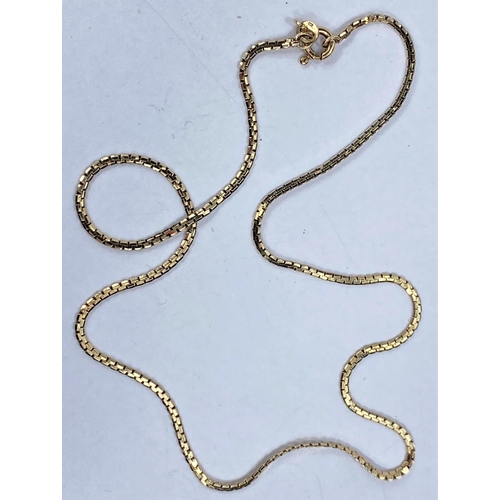 693 - A flat link yellow metal necklace stamped 9k, 3.7gms