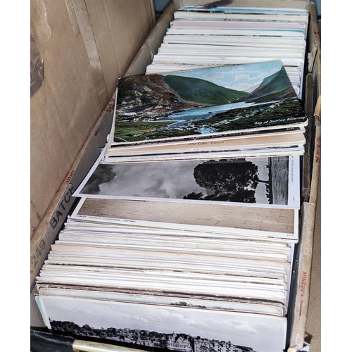 345 - A box of loose postcards