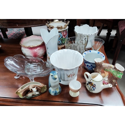 44B - A selection of china and glassware etc