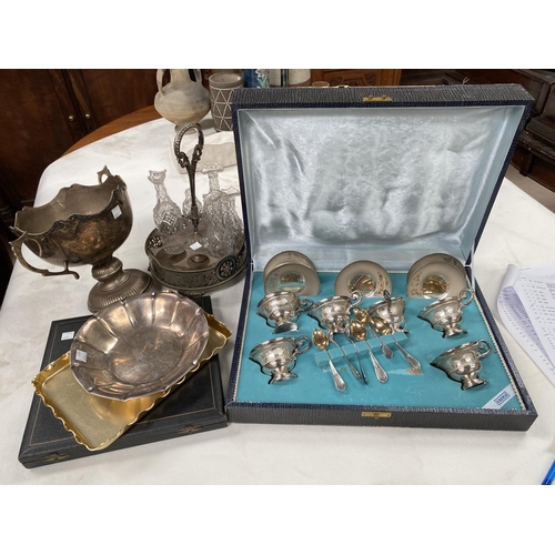 651 - A continental silver plate and gilt tea set, cased, other silver plated items 