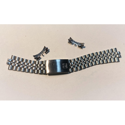 714A - A stainless steel Omega link chain watch strap