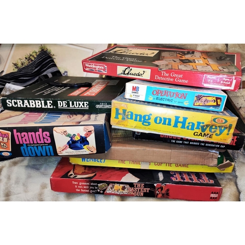 307 - A selection of vintage games; etc.