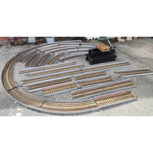 360A - An unusual scratch built 0 gauge train track in circular form with metal stands